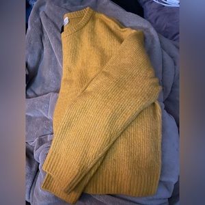 Yellow thick sweater